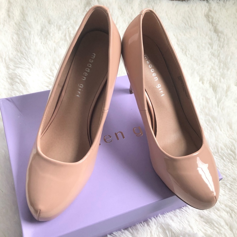 Material Girl pumps